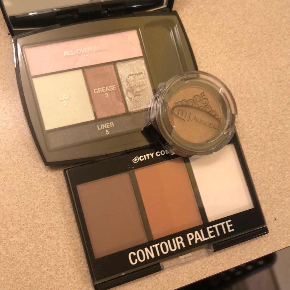 MAKEUP BUNDLE 💘